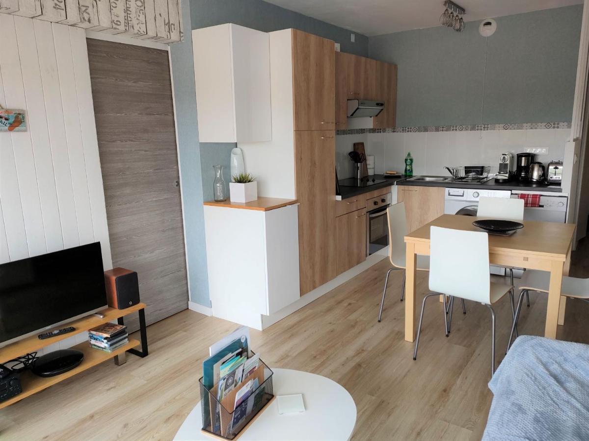 Appartement T2 situation exceptionnelle sur le port ostréicole d'Andernos Extérieur photo