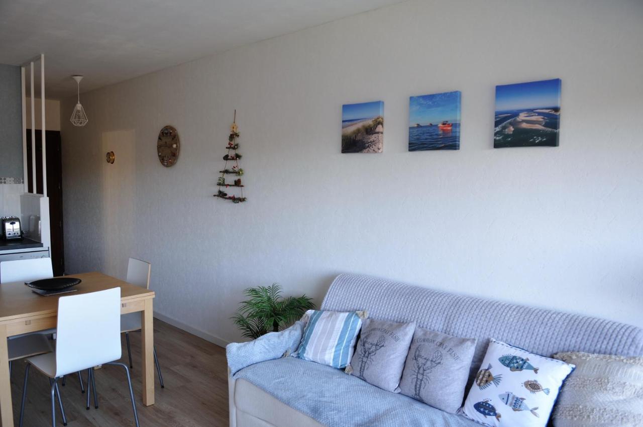 Appartement T2 situation exceptionnelle sur le port ostréicole d'Andernos Extérieur photo